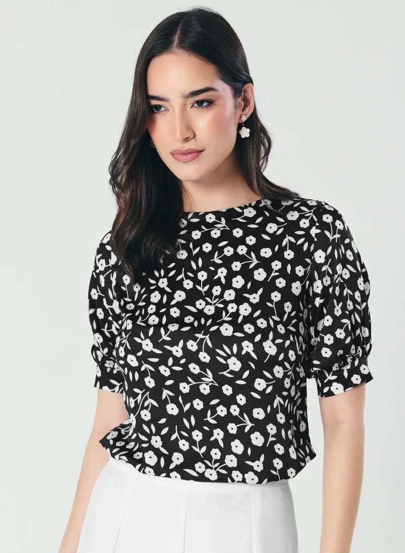 Zigzag Short Sleeve Black White Printed Top